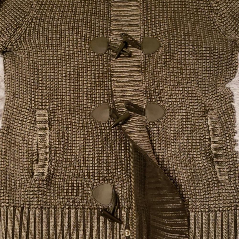 Men's Express Zip-up Sweater - Picture 2 of 3